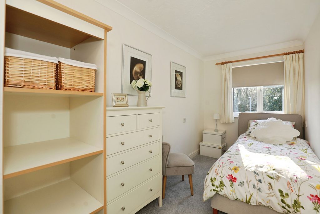 Additional image 8 of 2 bed flat for saleTabley Road, Knutsford, Cheshire WA16