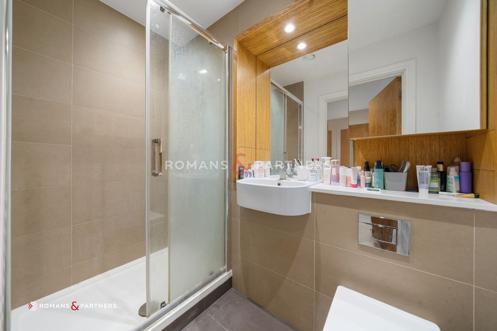 Additional image 6 of 2 bed flat for saleSky View Tower, Stratford E15