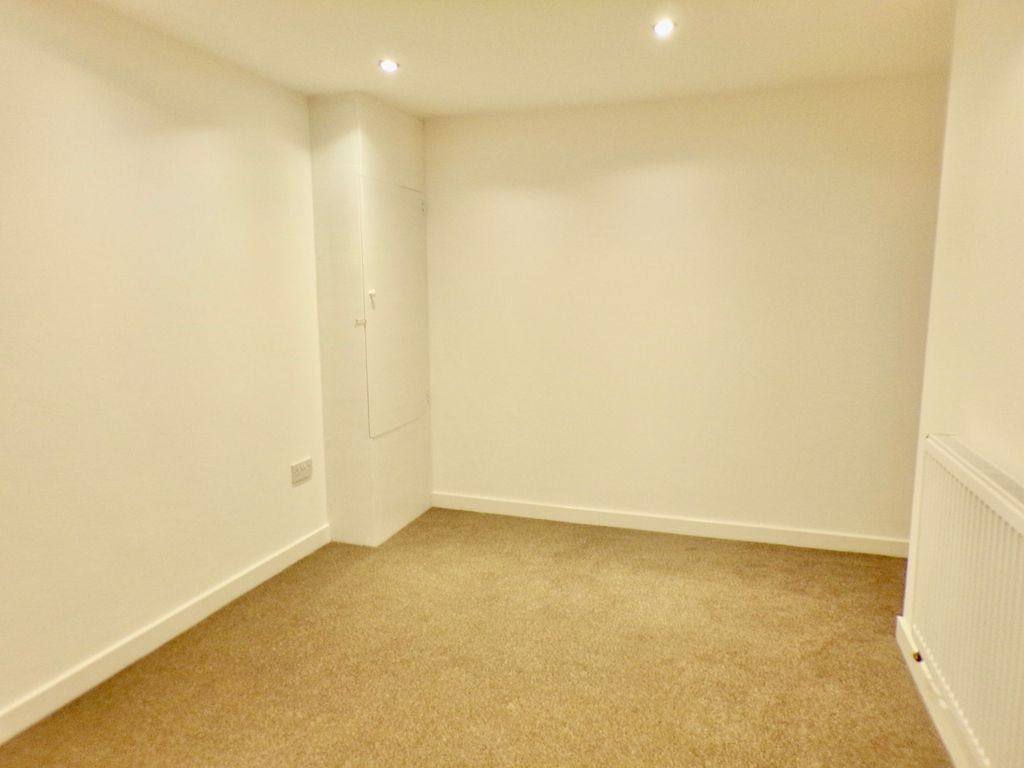 Additional image 3 of 1 bed flat for saleCross Street, Preston PR1