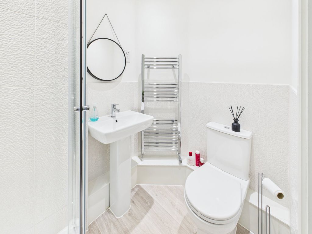 Additional image 11 of 2 bed flat for saleLaurel Place, Henhull, Nantwich, Cheshire CW5