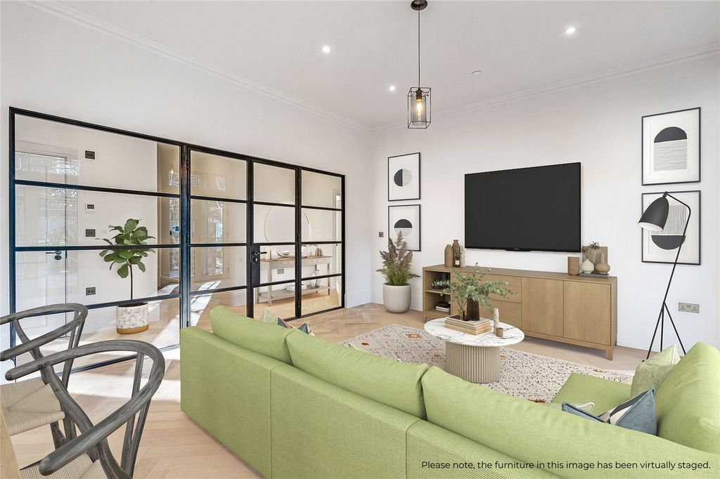 Additional image 5 of 3 bed flat for saleWesthorpe House, Marlow, Buckinghamshire SL7