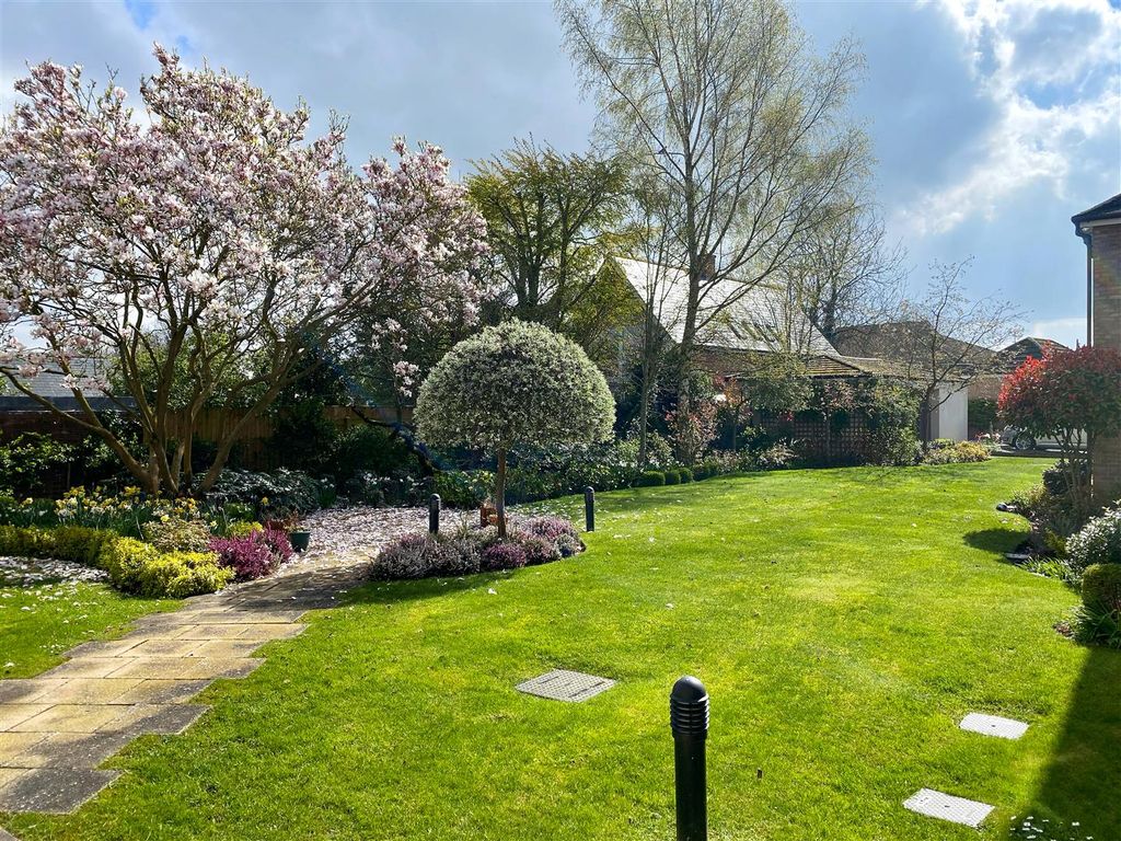 Additional image 12 of 1 bed property for saleThe Village, Wigginton, York YO32