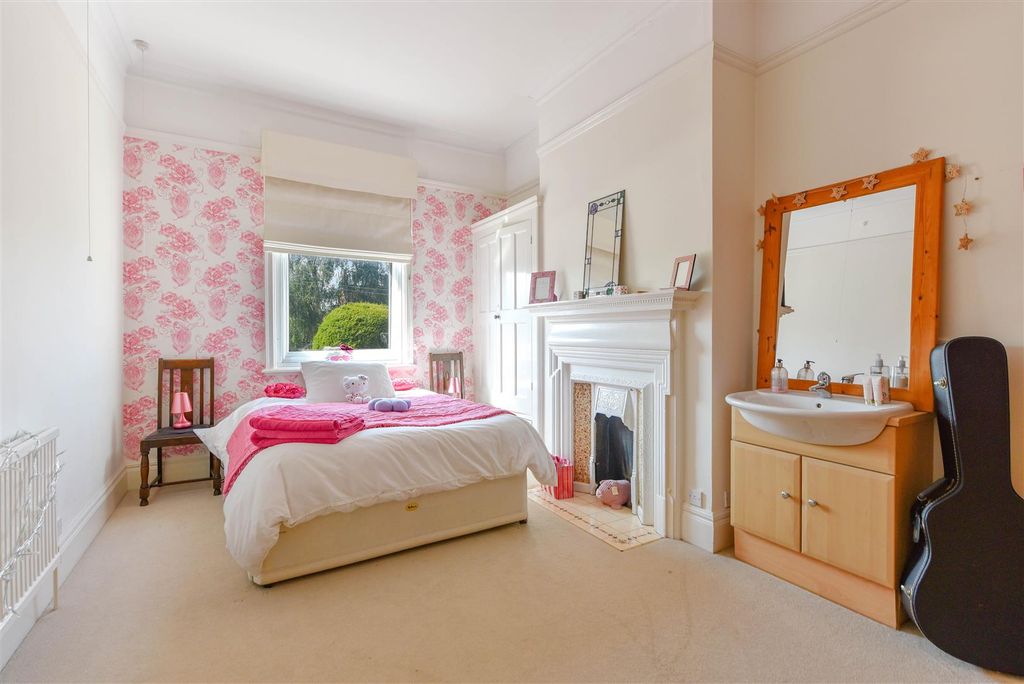 Additional image 21 of 5 bed detached house for saleThe Drive, Kingsley, Northampton NN1