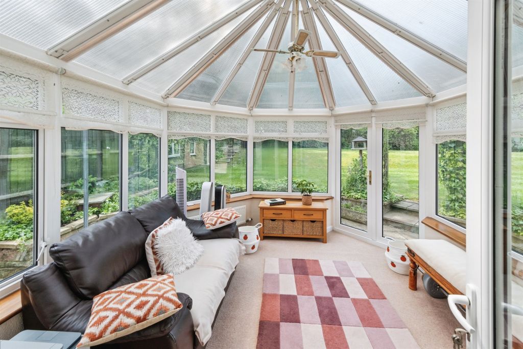 Additional image 17 of 4 bed detached house for saleHemingway Close, Newport Pagnell MK16
