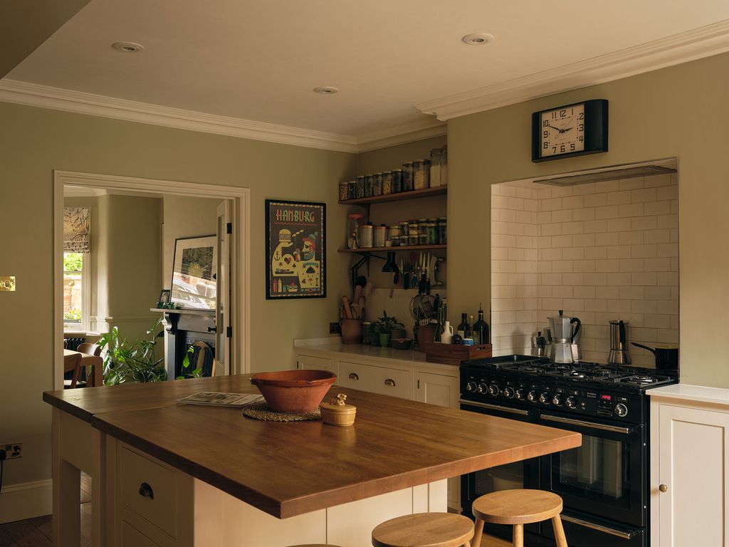 Additional image 3 of 4 bed town house for saleWellington Road, Newark NG24