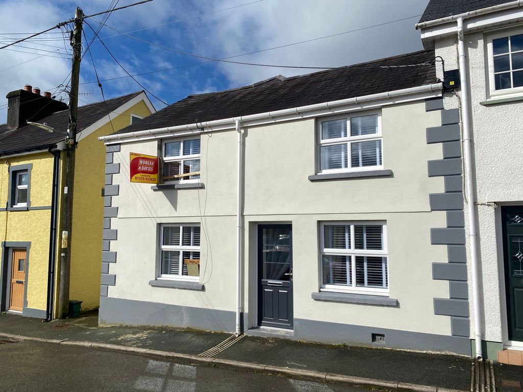 3 bed semi-detached house for saleLlansawel, Llandeilo SA19