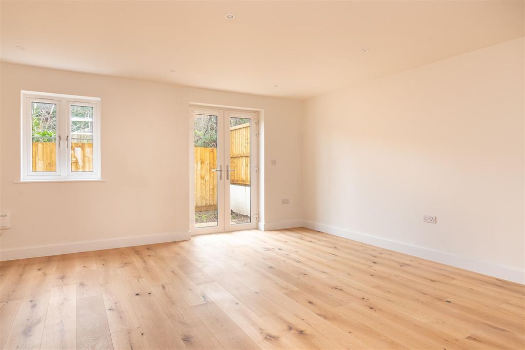 Additional image 6 of 4 bed terraced house for sale'the Chippel', Monmouth Park, Lyme Regis DT7