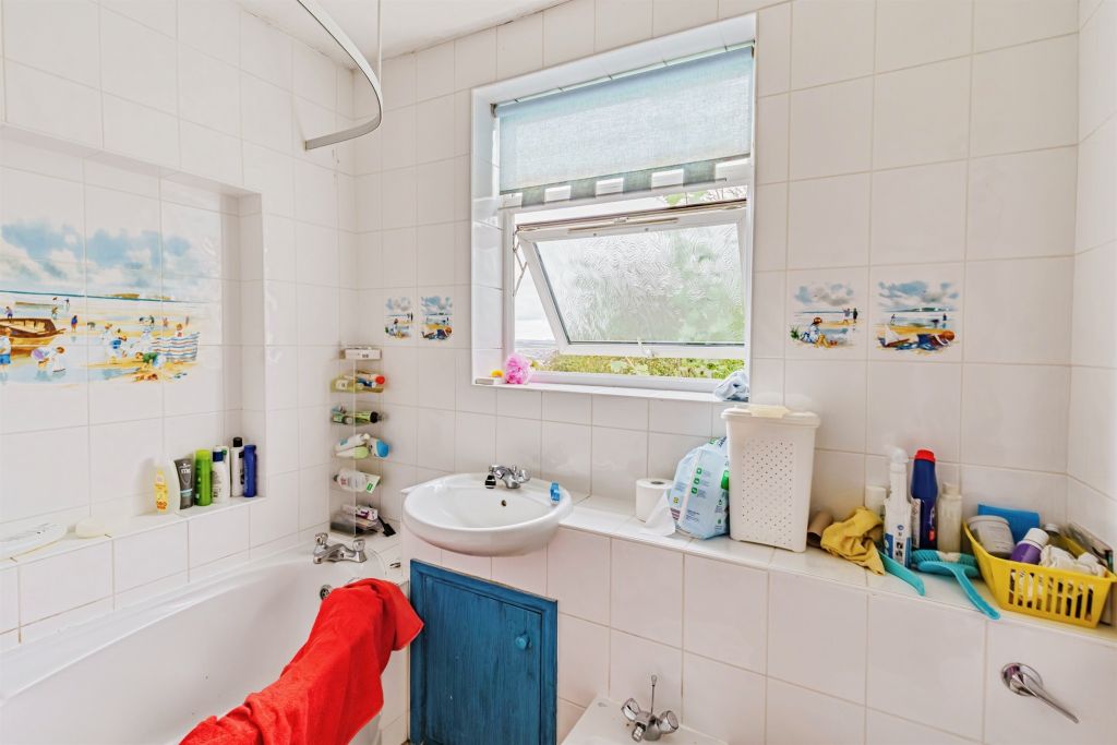 Additional image 10 of 4 bed detached bungalow for saleWilmington Road, Newhaven BN9