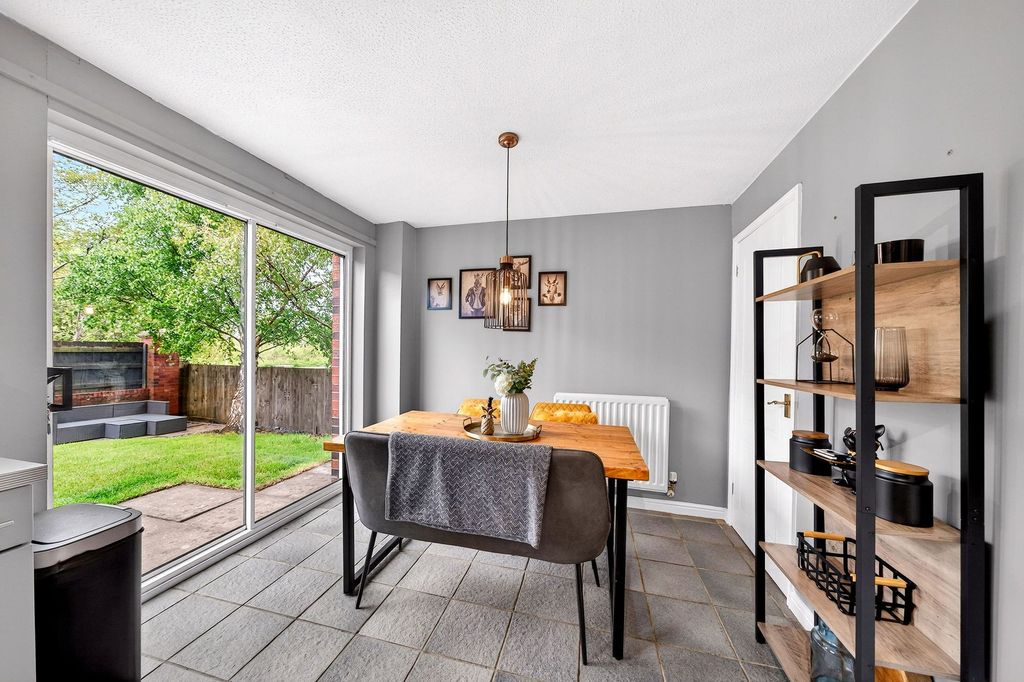 Additional image 5 of 3 bed end terrace house for saleKersehill Crescent, Falkirk FK2