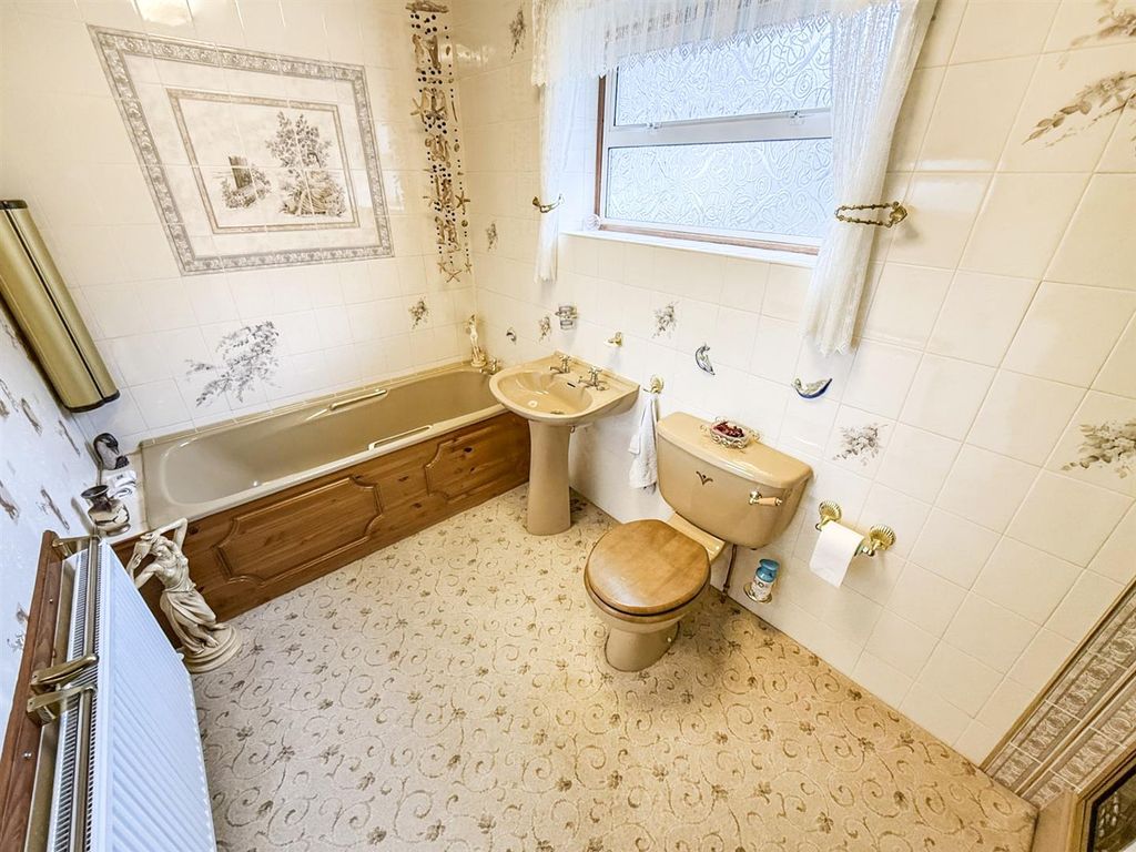 Additional image 14 of 3 bed detached bungalow for saleMaes Madog, Pontfadog, Llangollen LL20