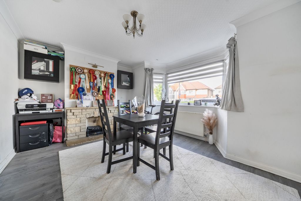 Additional image 13 of 6 bed semi-detached house for saleLaughton Road, Northolt UB5