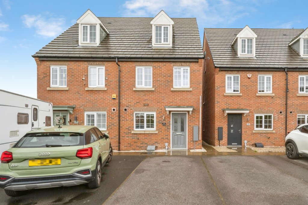 3 bed semi-detached house for saleFalcon Close, Mexborough S64