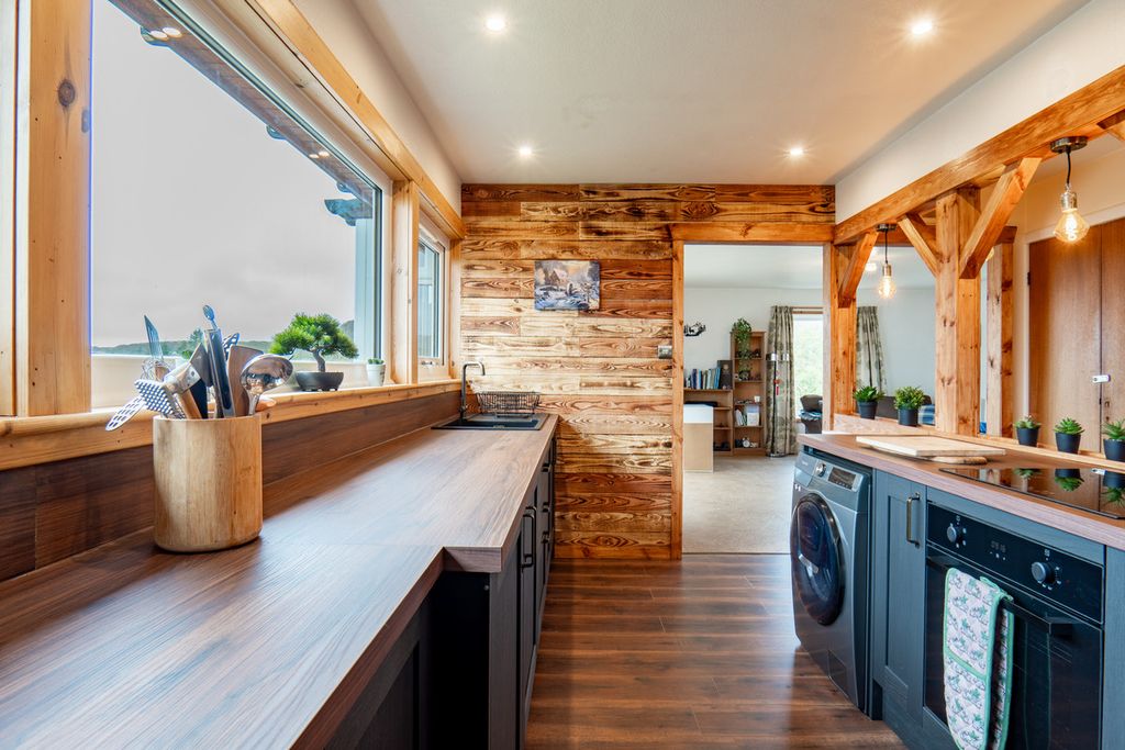 Additional image 11 of 2 bed detached bungalow for saleLochinver, Lairg IV27