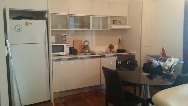 2 Marina Boulevard photo 4