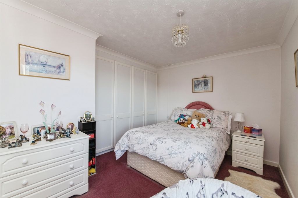 Additional image 8 of 2 bed flat for saleAnning Road, Lyme Regis DT7
