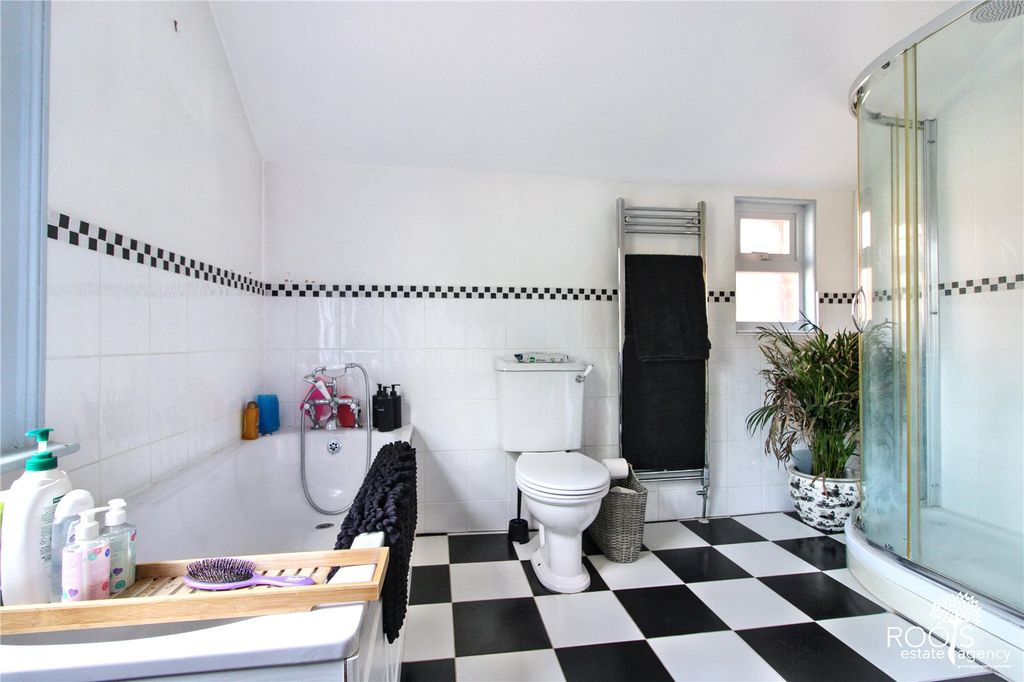 Additional image 11 of 5 bed semi-detached house for saleCraven Road, Newbury RG14