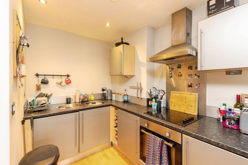 Additional image 7 of 1 bed flat for saleGotts Road, Leeds LS12