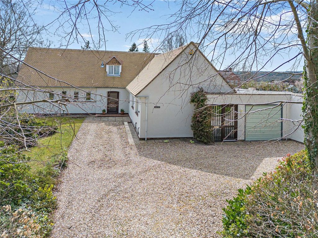 Additional image 12 of 4 bed detached house for saleGarden Close Lane, Newbury, Berkshire RG14