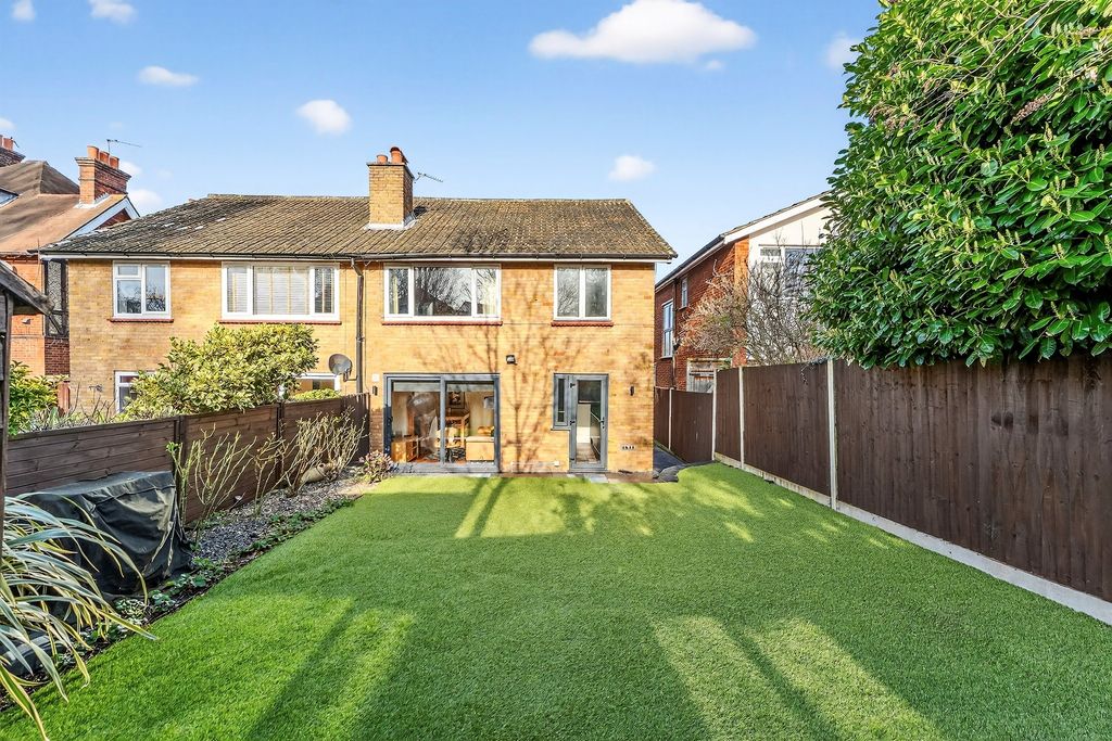Additional image 3 of 2 bed maisonette for salePollard Road, Morden SM4