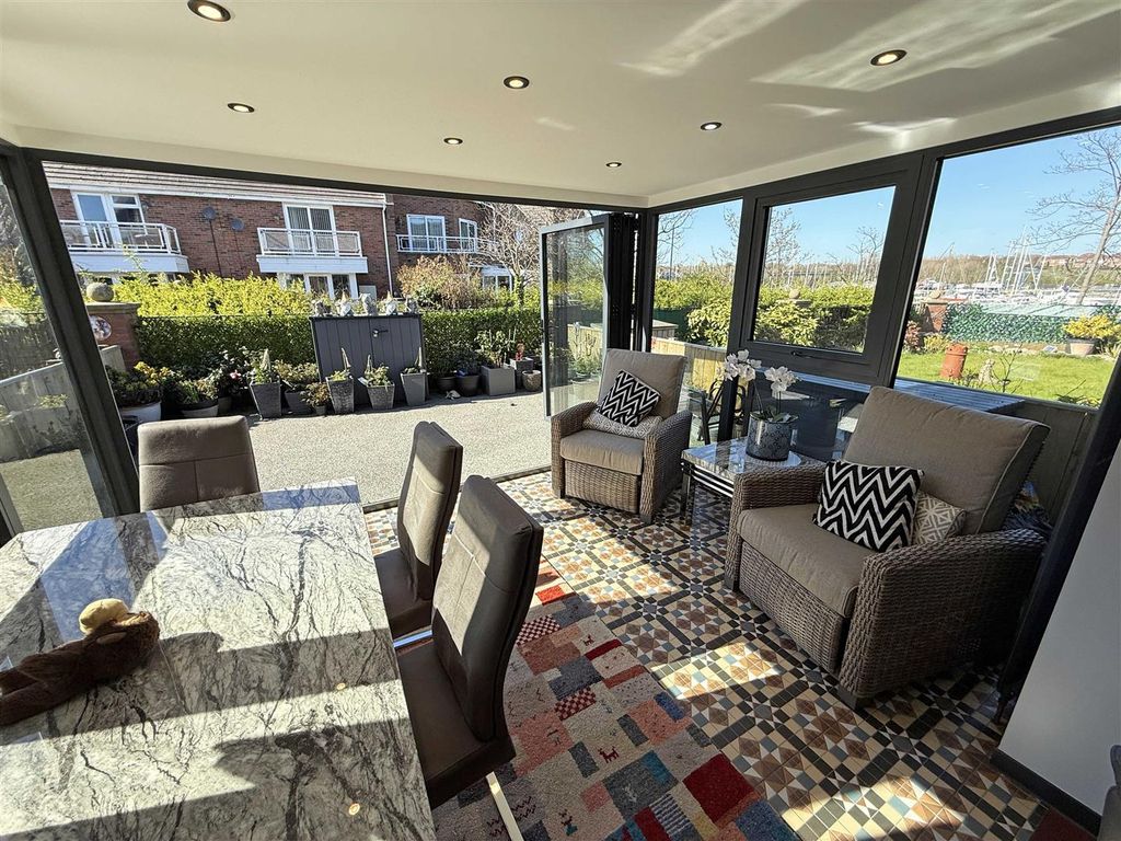 3 bed terraced house for saleCommissioners Wharf, North Shields NE29