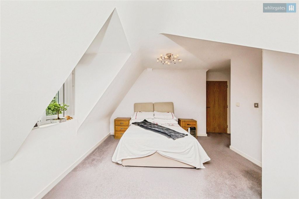 Additional image 8 of 2 bed flat for saleWheelock House, Nantwich, Cheshire CW5