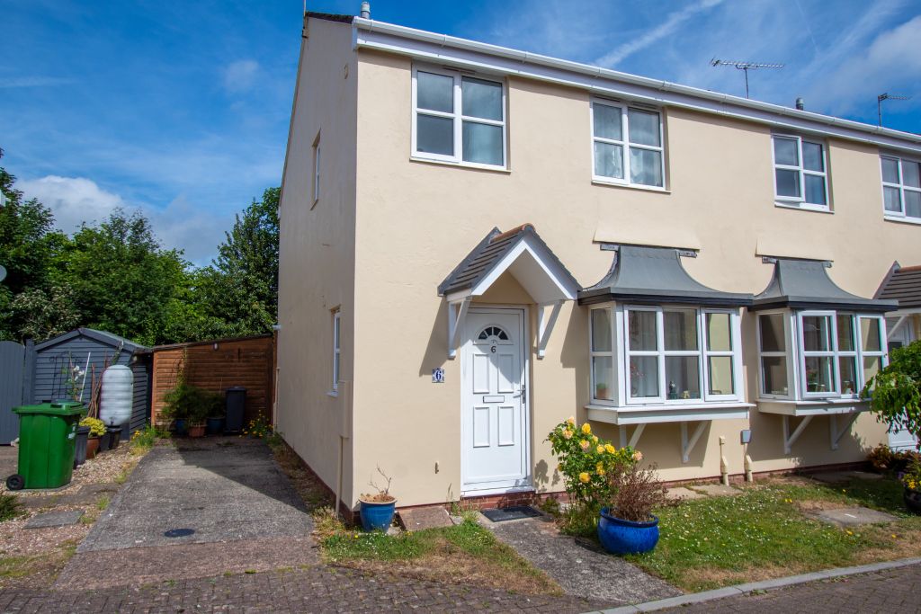 3 bed semi-detached house for salePlume Of Feathers Close, Ottery St Mary EX11