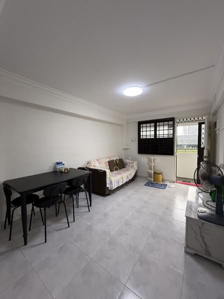 37 Jalan Rumah Tinggi photo 2
