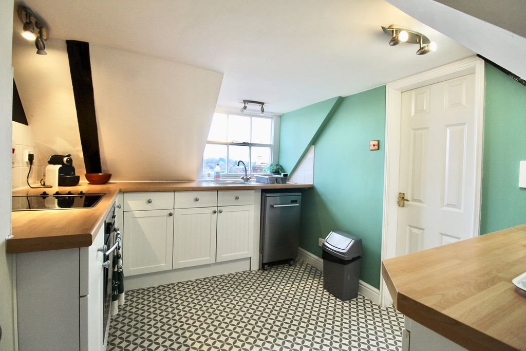 Additional image 6 of 1 bed flat for saleHigh Street, Lymington SO41