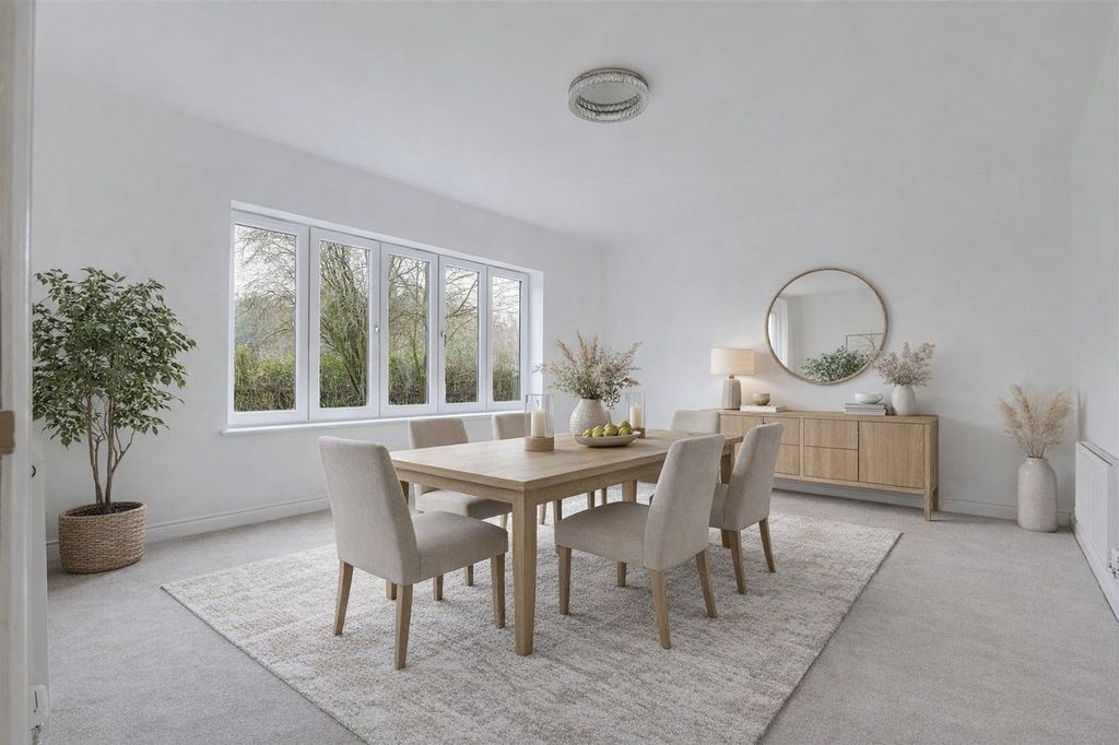 6 bed detached house for saleLandmere Lane, Ruddington NG11 photo 4