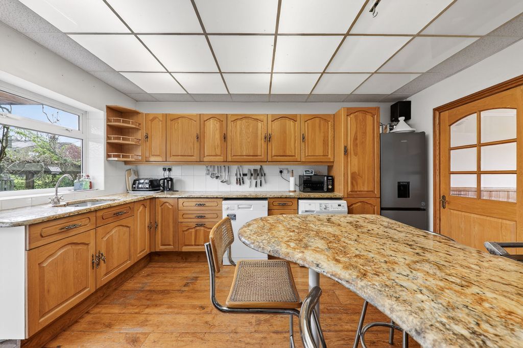 Additional image 4 of 3 bed end terrace house for saleMoorland Road, Leeds LS16