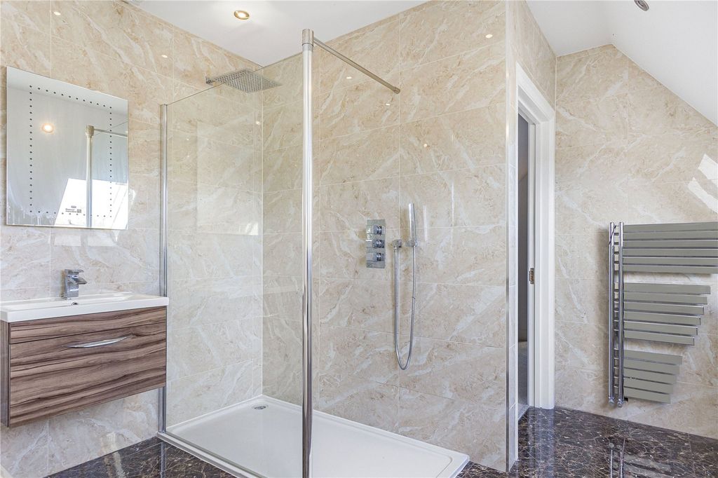Additional image 23 of 5 bed detached house for saleWestwood Close, Potters Bar, Hertfordshire EN6