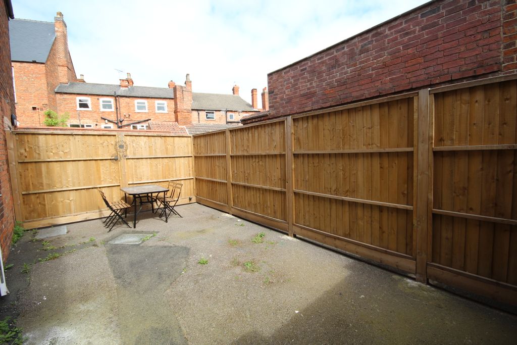 Additional image 11 of 2 bed flat for saleFlat 8, The Old Victorian School, 22 Albert Street, Newark NG24