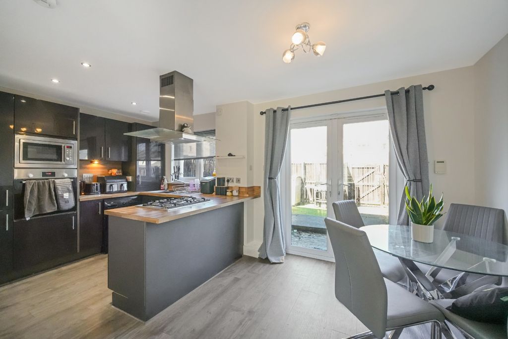 Additional image 5 of 3 bed terraced house for saleBurnbrae Road, Midlothian, Bonnyrigg EH19