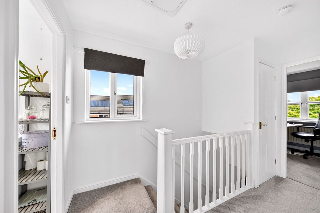 Additional image 10 of 3 bed end terrace house for saleKersehill Crescent, Falkirk FK2