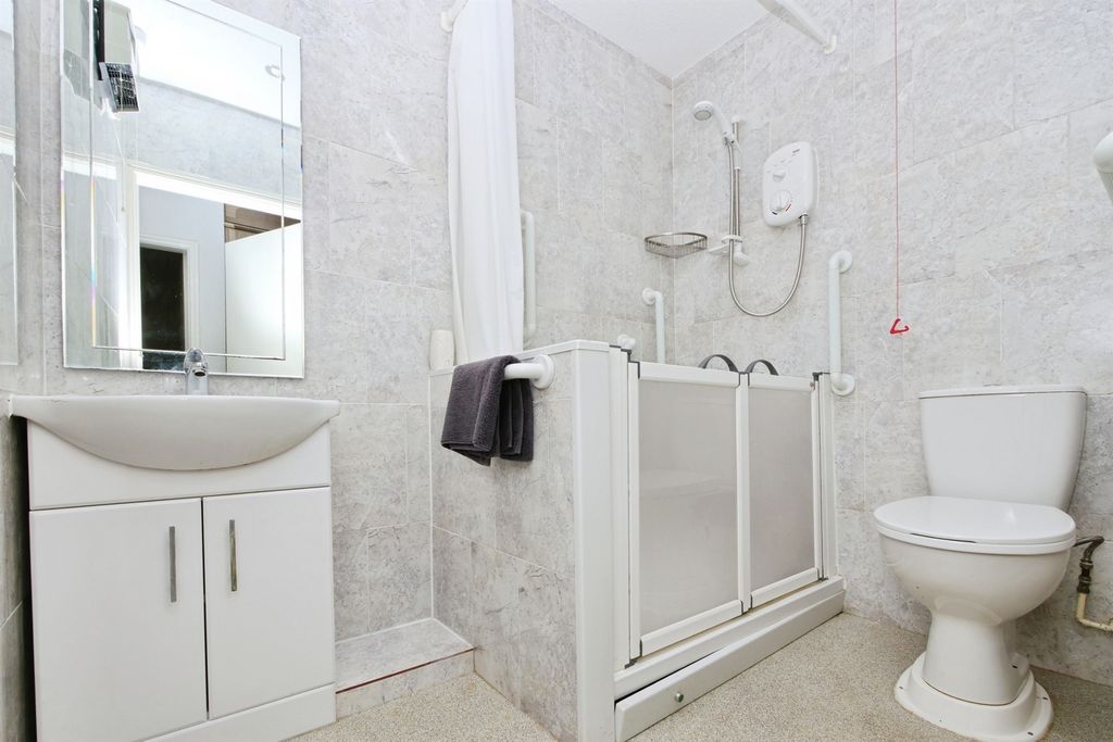 Additional image 11 of 1 bed flat for saleThe Village, Haxby, York YO32