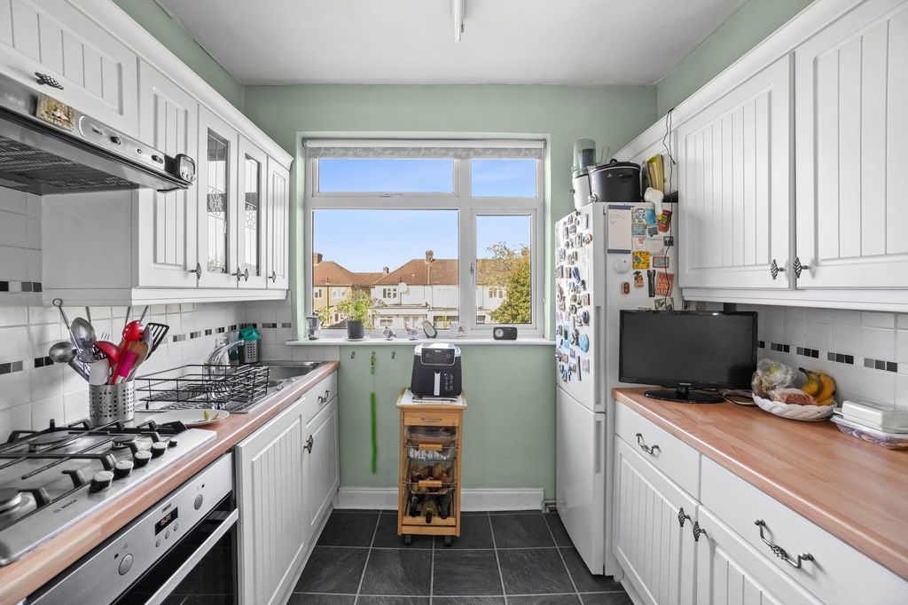 Additional image 11 of 2 bed maisonette for saleMartin Way, Morden SM4