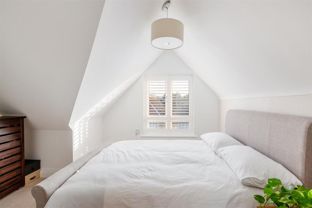 Additional image 9 of 4 bed property for saleFlorence Avenue, Morden SM4
