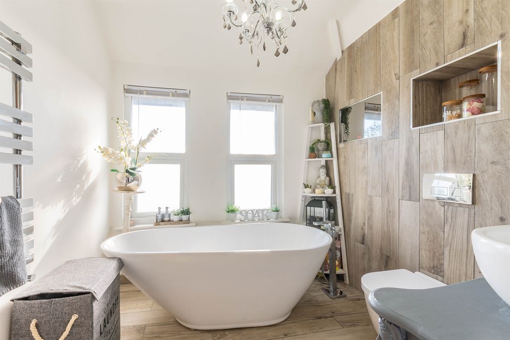 Additional image 11 of 4 bed semi-detached house for saleLondon Road, Maldon CM9
