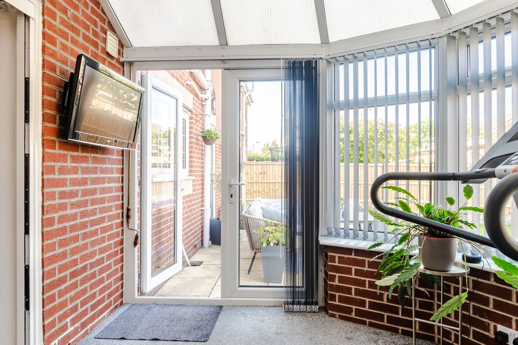 Additional image 12 of 5 bed detached house for saleTroon Close, Normanton, West Yorkshire WF6