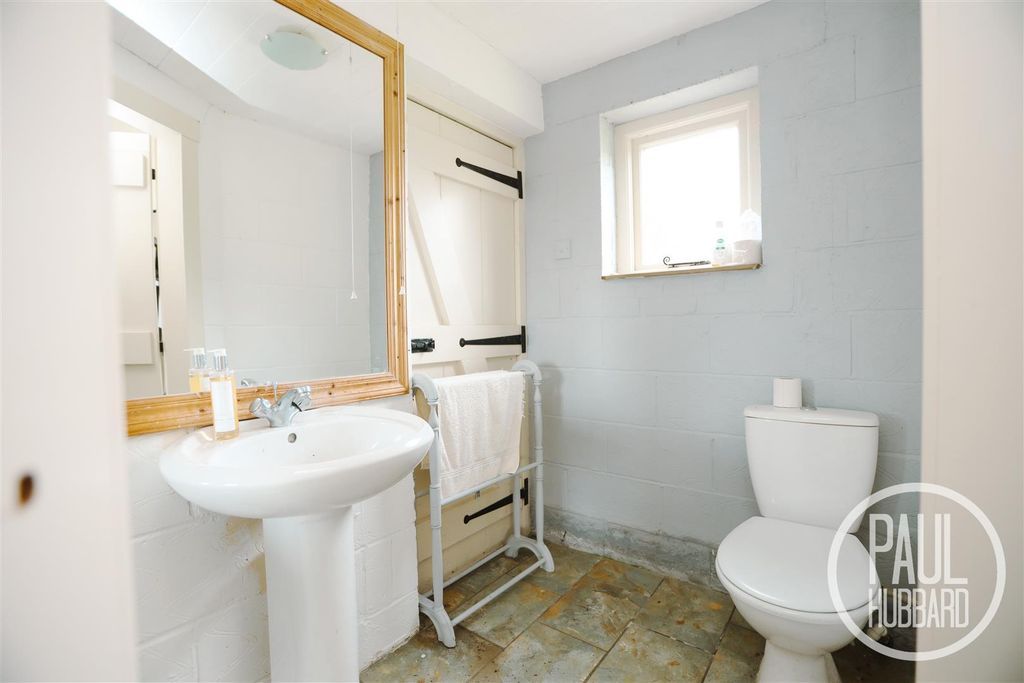 Additional image 25 of 5 bed detached house for saleRomany Road, Oulton Broad NR32
