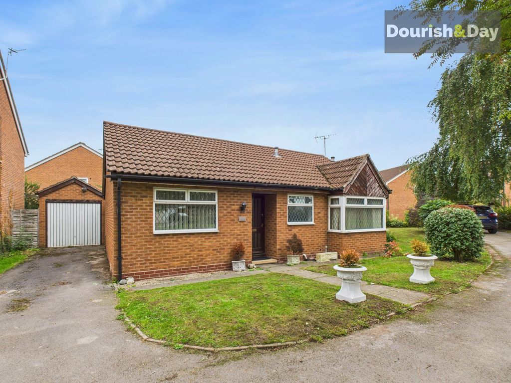 2 bed detached bungalow for saleParker Bowles Drive, Market Drayton TF9