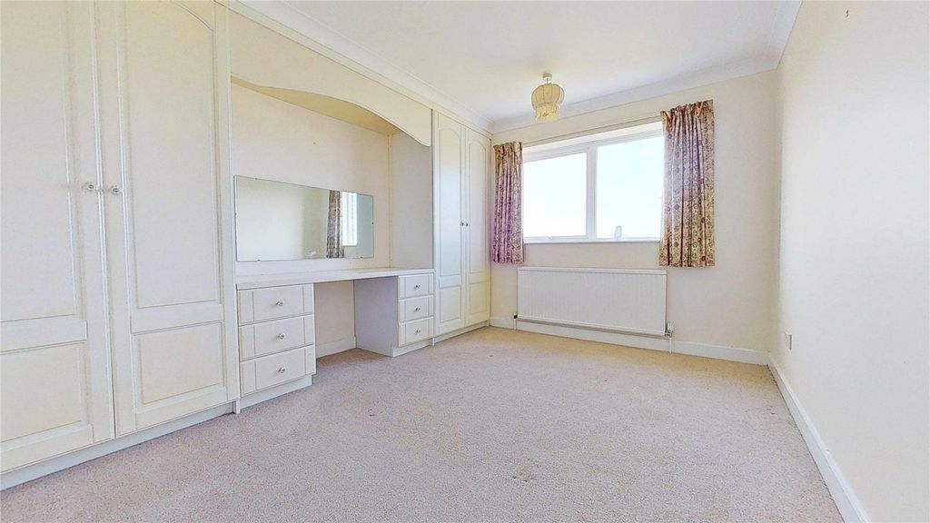 Additional image 15 of 2 bed flat for saleKings Court, Brighton Road, Lancing, West Sussex BN15