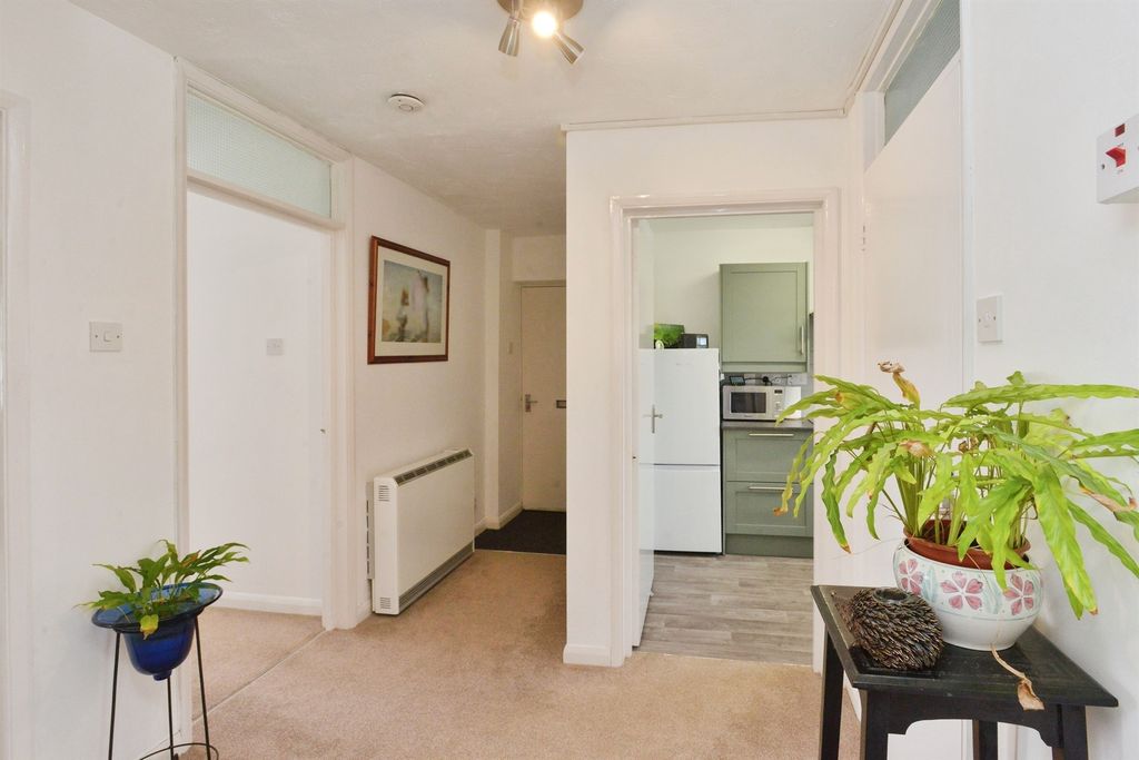 Additional image 6 of 2 bed flat for saleRuskin Court, Newport Pagnell MK16