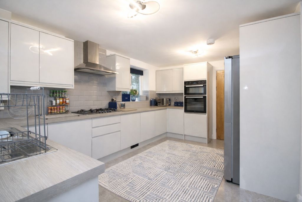 Additional image 3 of 5 bed semi-detached house for saleLlantwit Road, Treforest, Pontypridd CF37