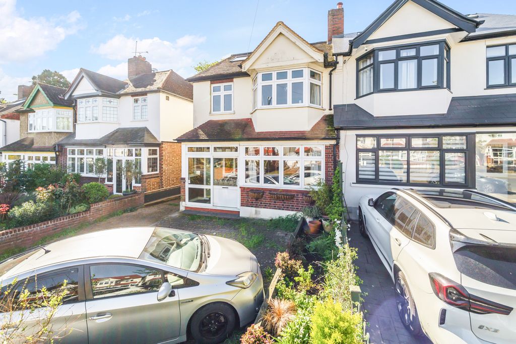 Additional image 22 of 5 bed semi-detached house for saleHillcross Avenue, Morden SM4