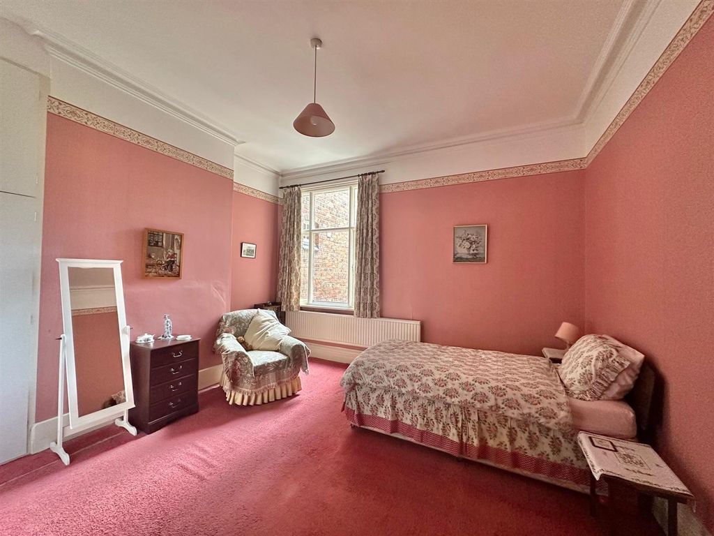 Additional image 14 of 4 bed flat for saleWellington Road, Nantwich, Cheshire CW5