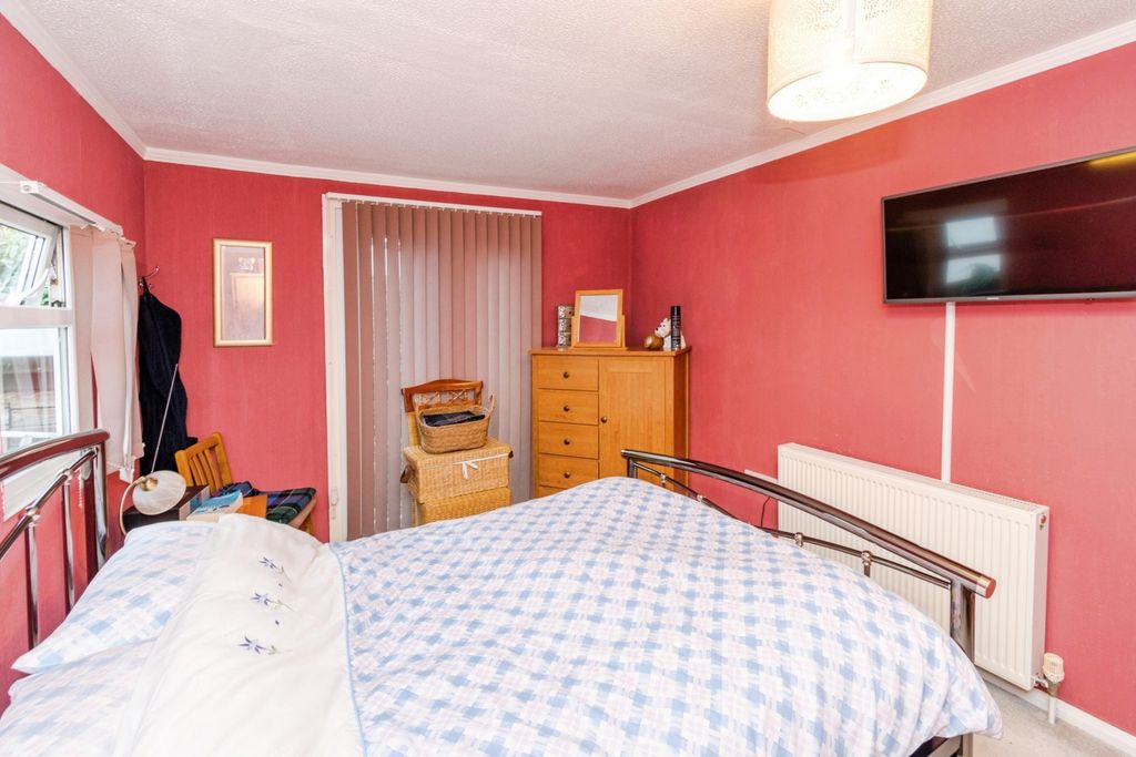 Additional image 5 of 1 bed mobile/park home for saleThatched Cottage Park, Southampton Road, Lyndhurst, Hampshire SO43