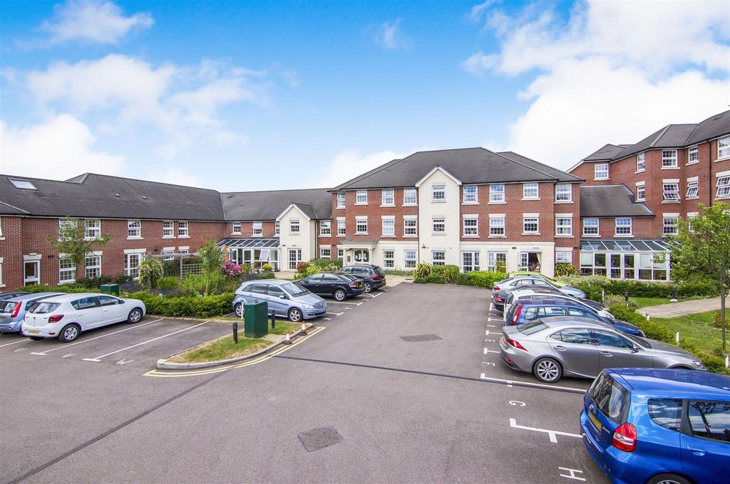 Additional image 16 of 1 bed flat for saleWeighbridge Court, 301 High Street, Chipping Ongar, Essex CM5