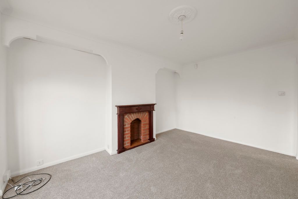 Additional image 10 of 2 bed maisonette for salePetworth Close, Northolt UB5