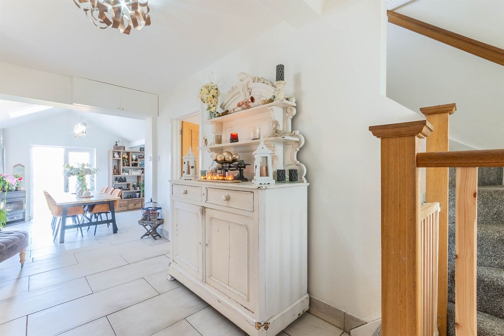 Additional image 16 of 4 bed semi-detached house for saleLondon Road, Maldon CM9